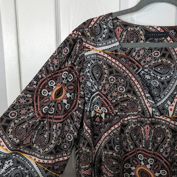 Sanctuary Multicolor Paisley Printed Flare Sleeve Blouse Top Size Medium - Picture 4 of 6